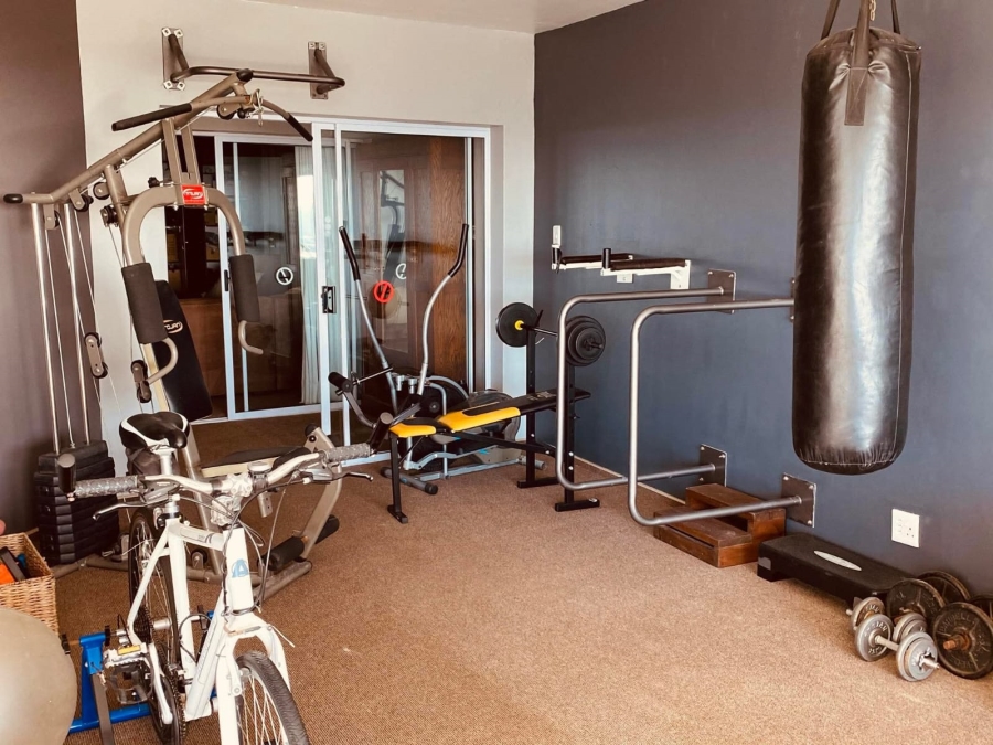 5 Bedroom Property for Sale in Jeffreys Bay Central Eastern Cape